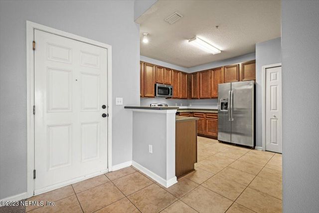 4917 KEY LIME Drive, 302, Jacksonville, FL 32256