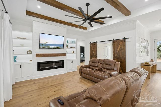 6505 Drayton Hill Way, Pace, FL 32571