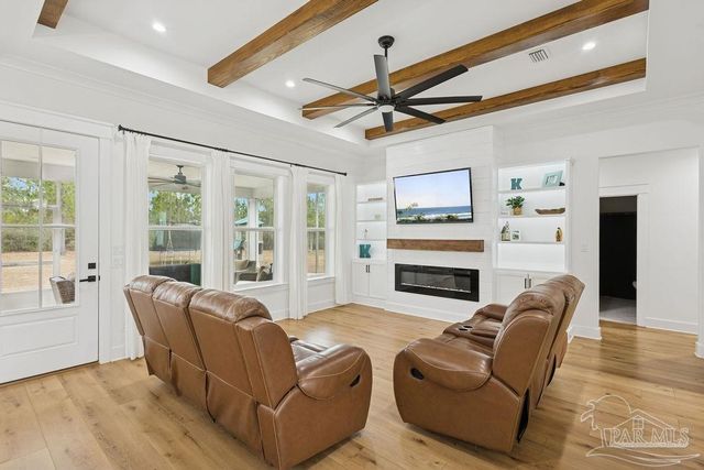 6505 Drayton Hill Way, Pace, FL 32571