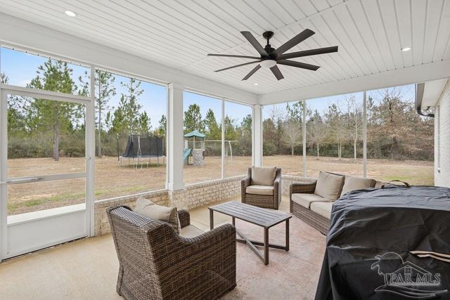 6505 Drayton Hill Way, Pace, FL 32571