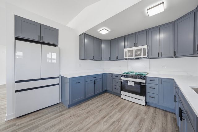 1344 Hirsch Avenue, Calumet City, IL 60409