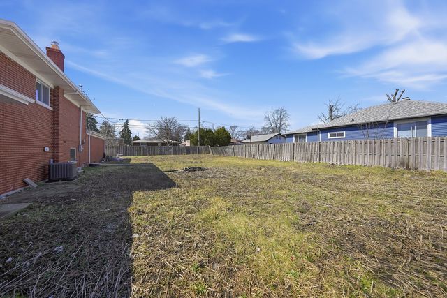 1344 Hirsch Avenue, Calumet City, IL 60409