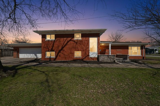 1344 Hirsch Avenue, Calumet City, IL 60409