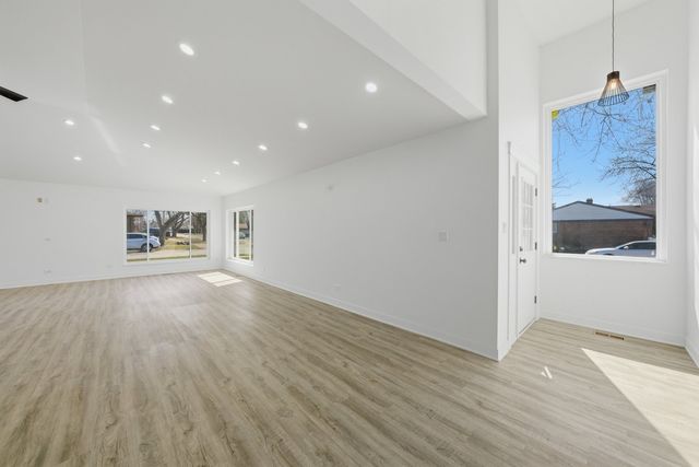 1344 Hirsch Avenue, Calumet City, IL 60409