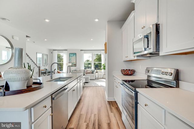 200 CHIANTI TER SE, Leesburg, VA 20175