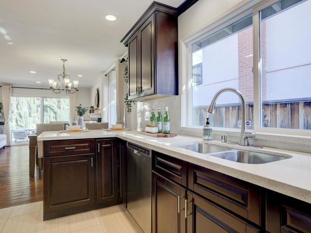 1674 S Stelling Road, Cupertino, CA 95014