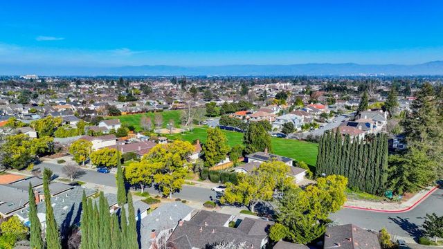 1674 S Stelling Road, Cupertino, CA 95014