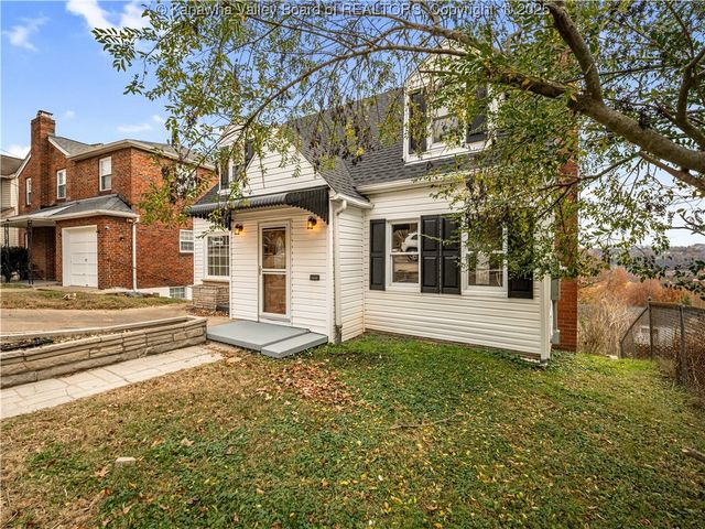 811 Vogel Drive, Charleston, WV 25302