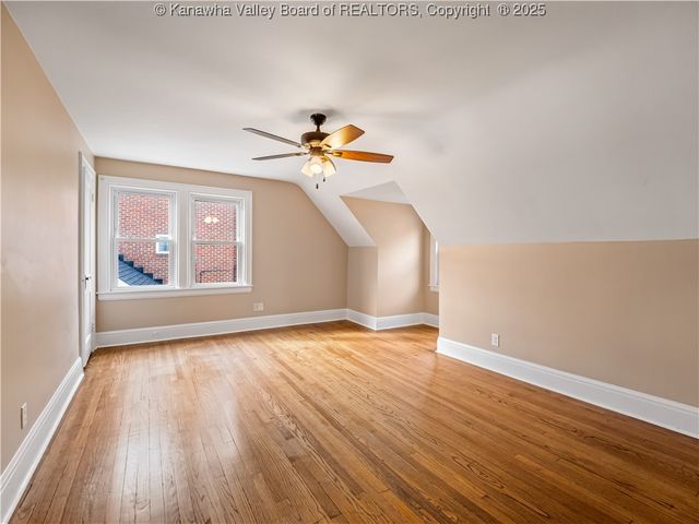 811 Vogel Drive, Charleston, WV 25302