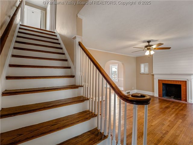 811 Vogel Drive, Charleston, WV 25302