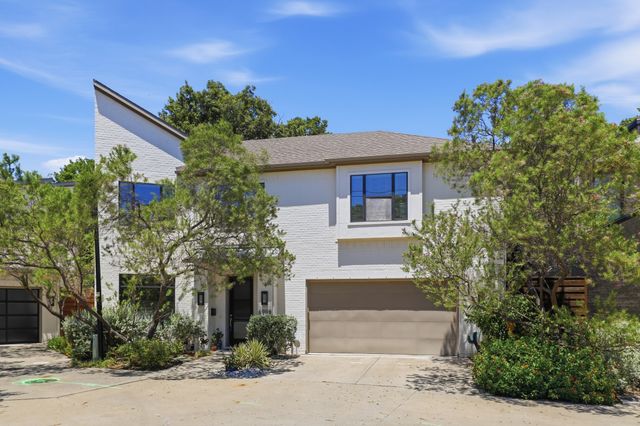 6908 Chantilly Court, Dallas, TX 75214