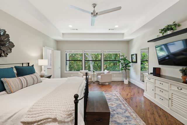 6908 Chantilly Court, Dallas, TX 75214