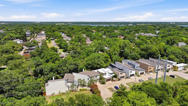 6908 Chantilly Court, Dallas, TX 75214