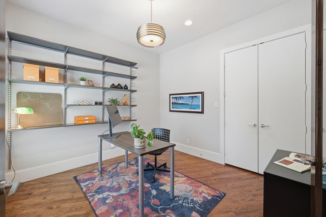 6908 Chantilly Court, Dallas, TX 75214
