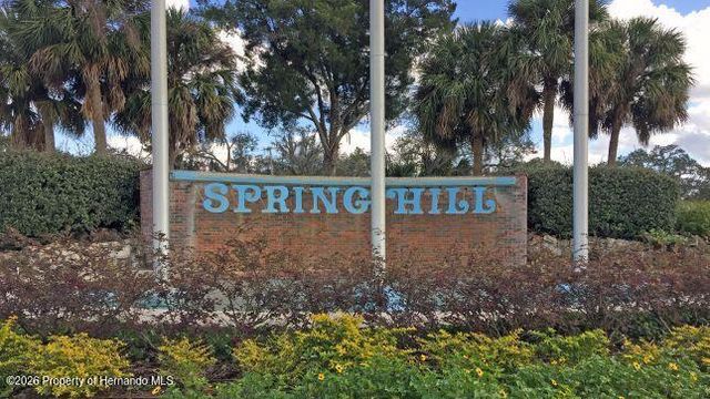 5280 Colchester Avenue, Spring Hill, FL 34608