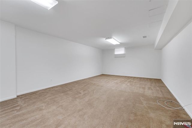 22 Peach Hill Court, Ramsey, NJ 07446