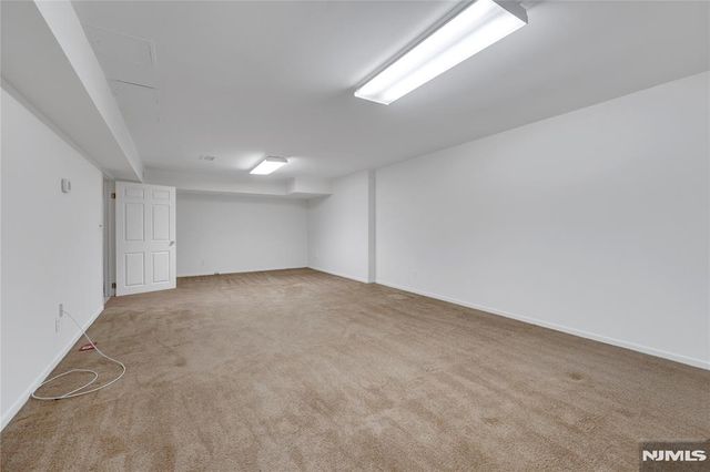 22 Peach Hill Court, Ramsey, NJ 07446