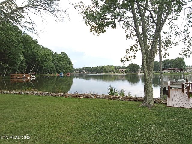 354 Lake Catherine Lane, Crossville, TN 38558