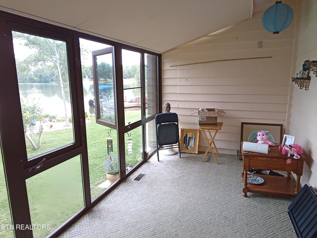 354 Lake Catherine Lane, Crossville, TN 38558