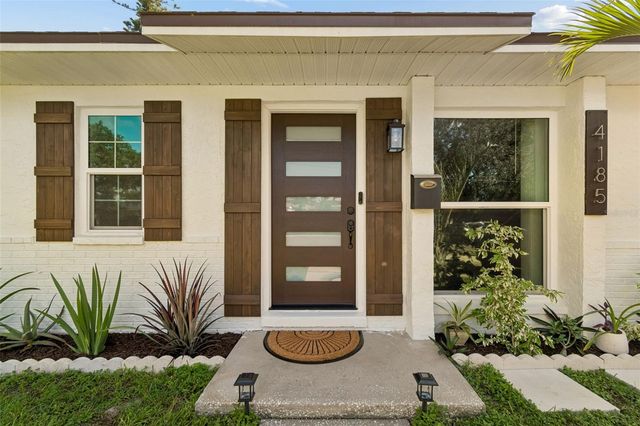 4185 WHITING DRIVE SE, St Petersburg, FL 33705