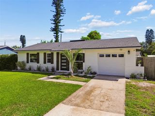 4185 WHITING DRIVE SE, St Petersburg, FL 33705
