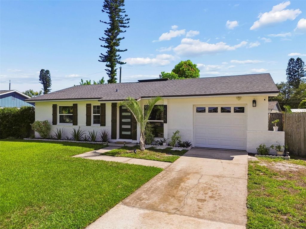 4185 WHITING DRIVE SE, St Petersburg, FL 33705