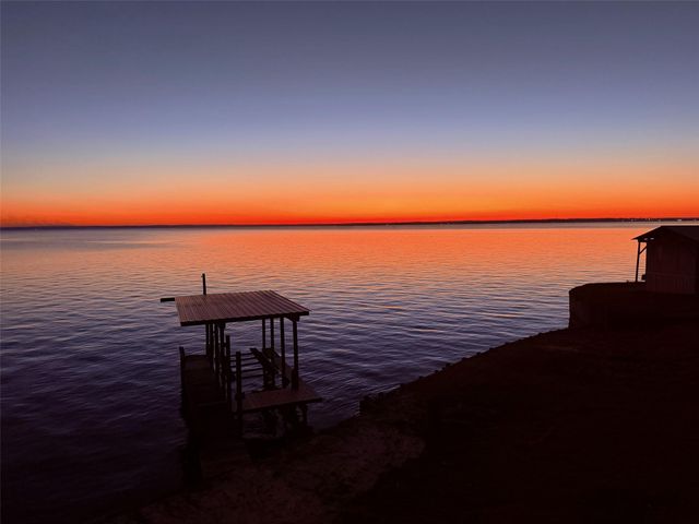 168 Rain Forest Road, Onalaska, TX 77360