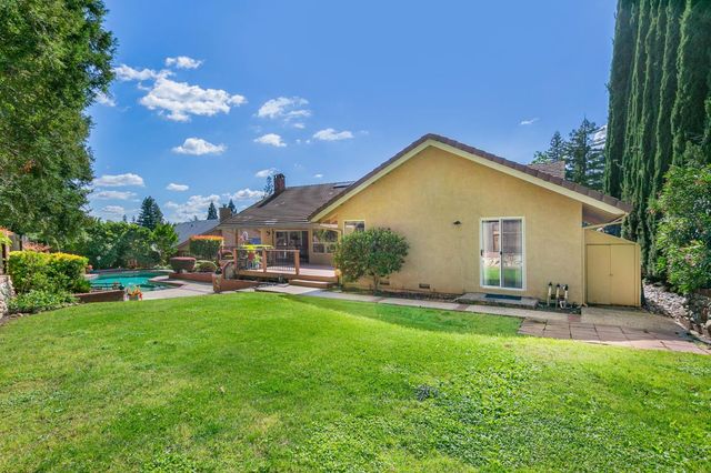104 Oak Rim Way, Folsom, CA 95630