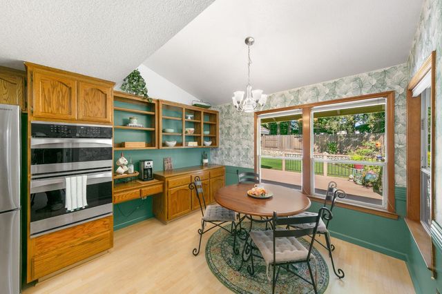 104 Oak Rim Way, Folsom, CA 95630