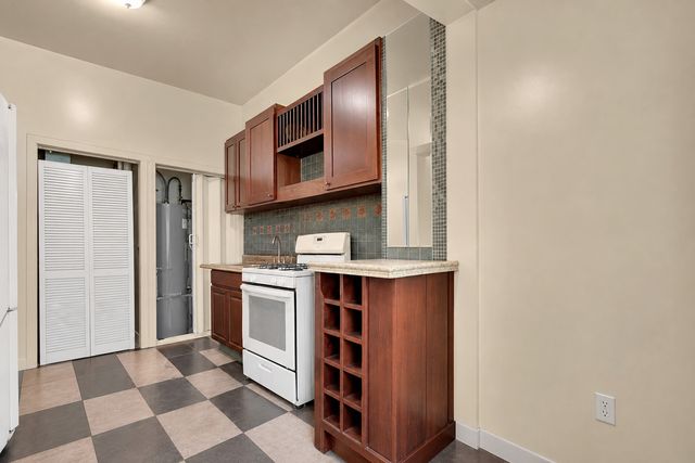 1935 S Christiana Avenue, Chicago, IL 60623