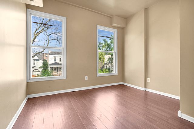 1935 S Christiana Avenue, Chicago, IL 60623