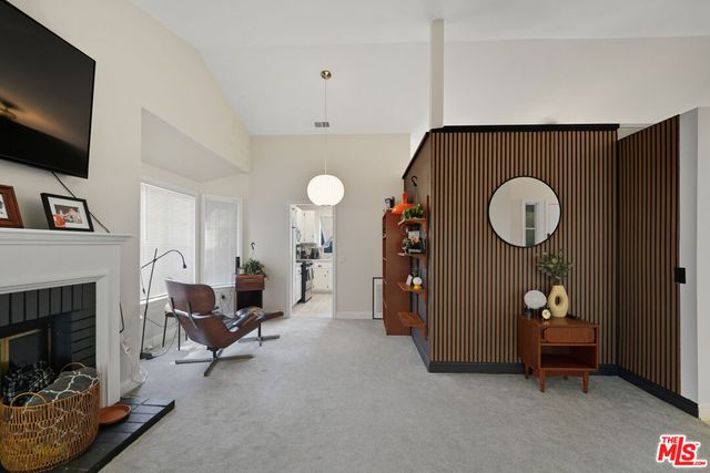 2048 E Avenue R10, Palmdale, CA 93550