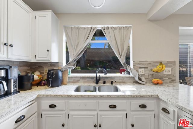 2048 E Avenue R10, Palmdale, CA 93550