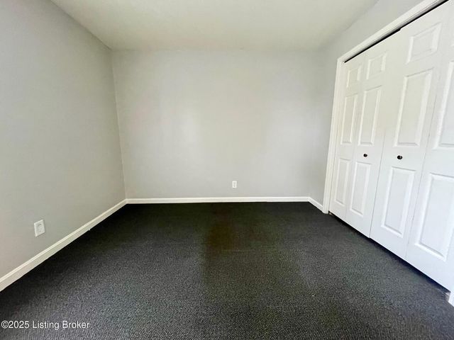 1922 Silver St, 2, New Albany, IN 47150