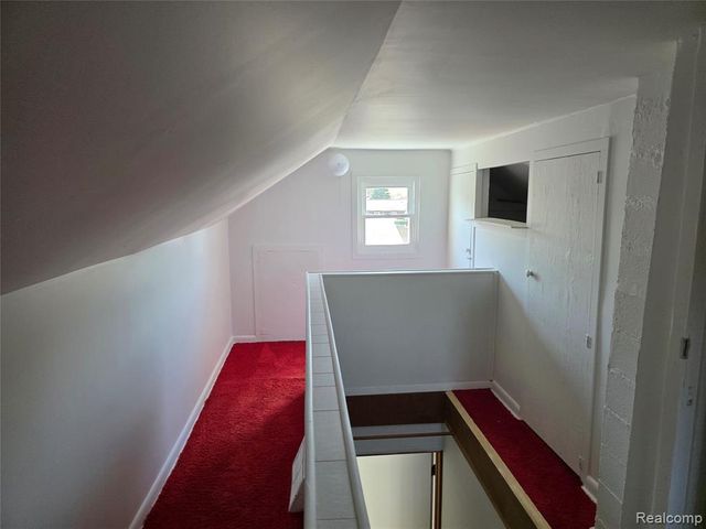 1236 Decamp Street, Burton, MI 48529