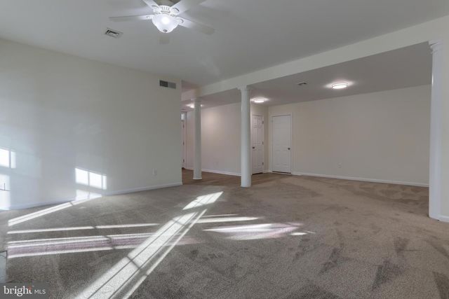 24 GLASGOW CT, Hershey, PA 17033