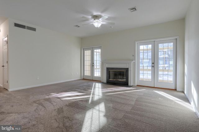 24 GLASGOW CT, Hershey, PA 17033