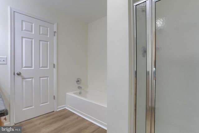 24 GLASGOW CT, Hershey, PA 17033