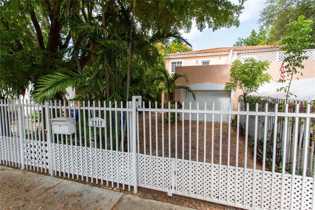 2919 Virginia Street, Miami, FL 33133