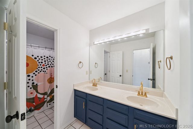 6103 S 28th West Avenue, Tulsa, OK 74132