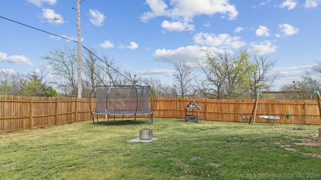 6103 S 28th West Avenue, Tulsa, OK 74132