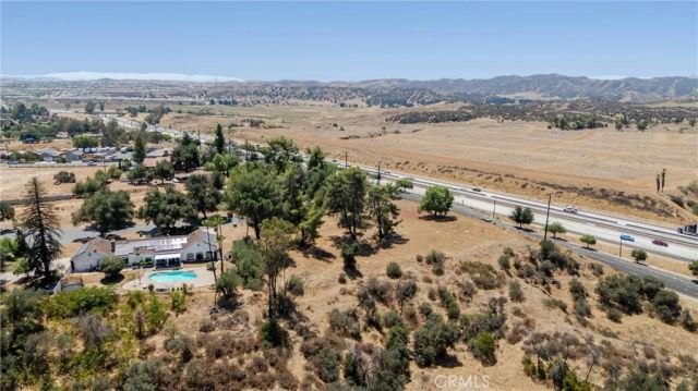 61 Redwood, Calimesa, CA 92320