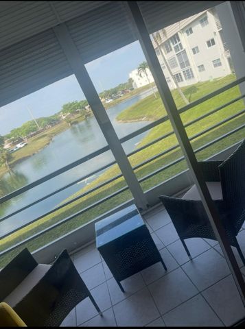 8350 Sunrise Lakes Boulevard 204, Sunrise, FL 33322