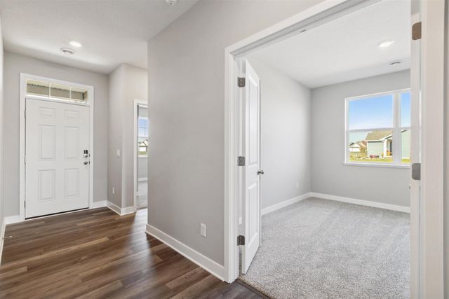 17413 Dulles Lane, Lakeville, MN 55044