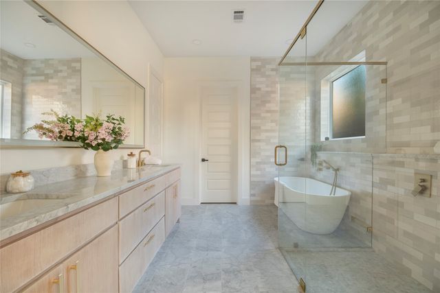 3902 Furey Street, Dallas, TX 75212