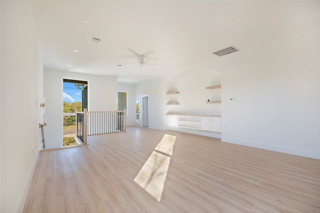 3902 Furey Street, Dallas, TX 75212