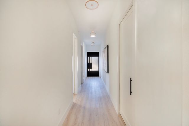 3902 Furey Street, Dallas, TX 75212