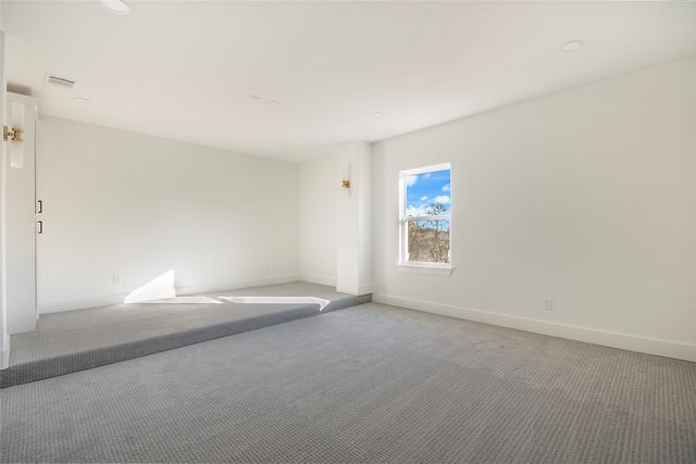 3902 Furey Street, Dallas, TX 75212