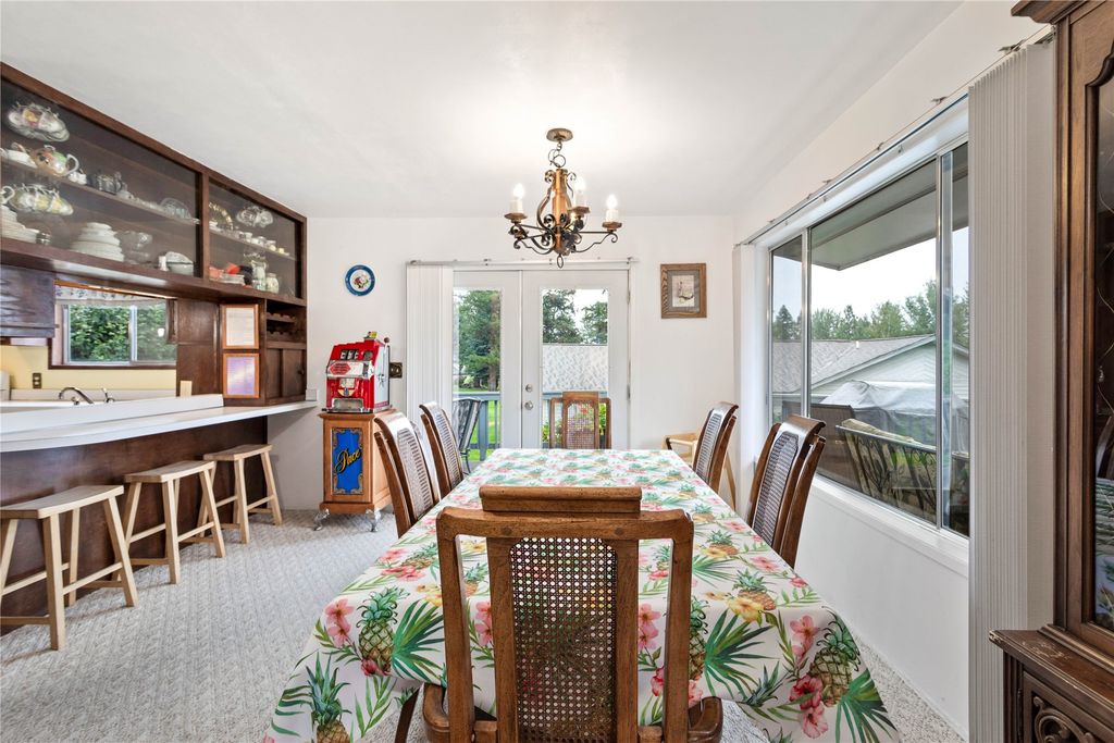 205 Lakeshore Drive, Lakeside, MT 59922 photo 17