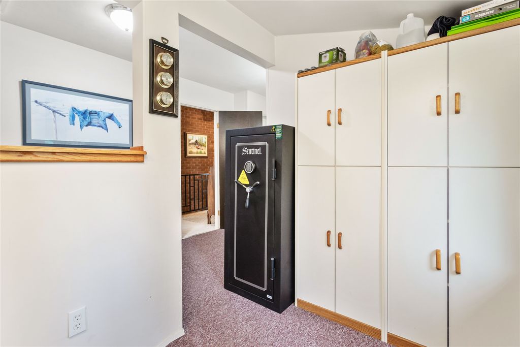 205 Lakeshore Drive, Lakeside, MT 59922 photo 27